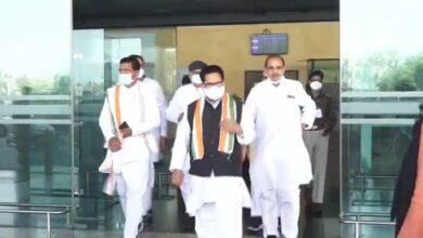 Photo of निकाय चुनाव की घोषणा के साथ ही राजनीतिक सरगर्मी भी हुई तेज, प्रदेश कांग्रेस प्रभारी पीएल पुनिया पहुंचे रायपुर….चुनाव मुद्दे पर क्या बोले…देखिये वीडियो